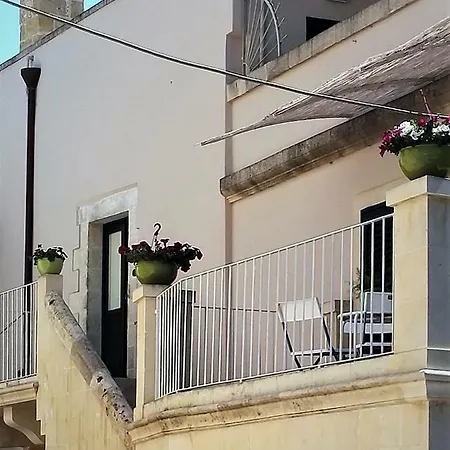 La Corte Dei Messapi Feriehus