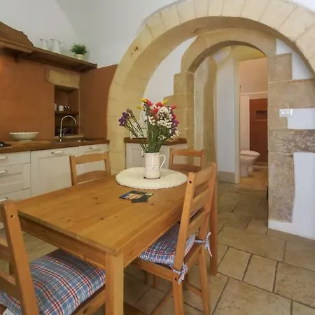 La Corte Dei Messapi *